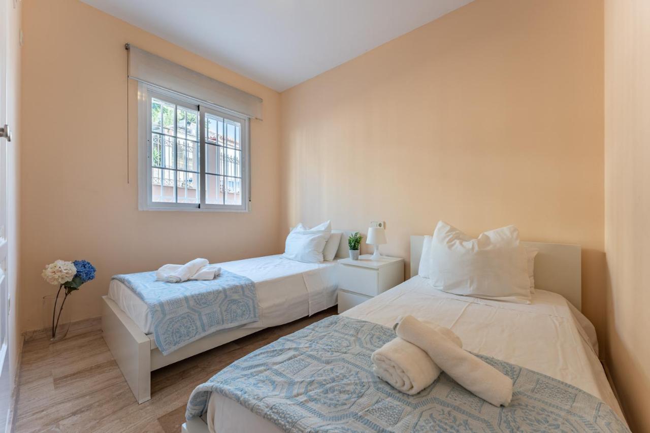 Malagasuite Costa Sol Oasis Torremolinos Ngoại thất bức ảnh
