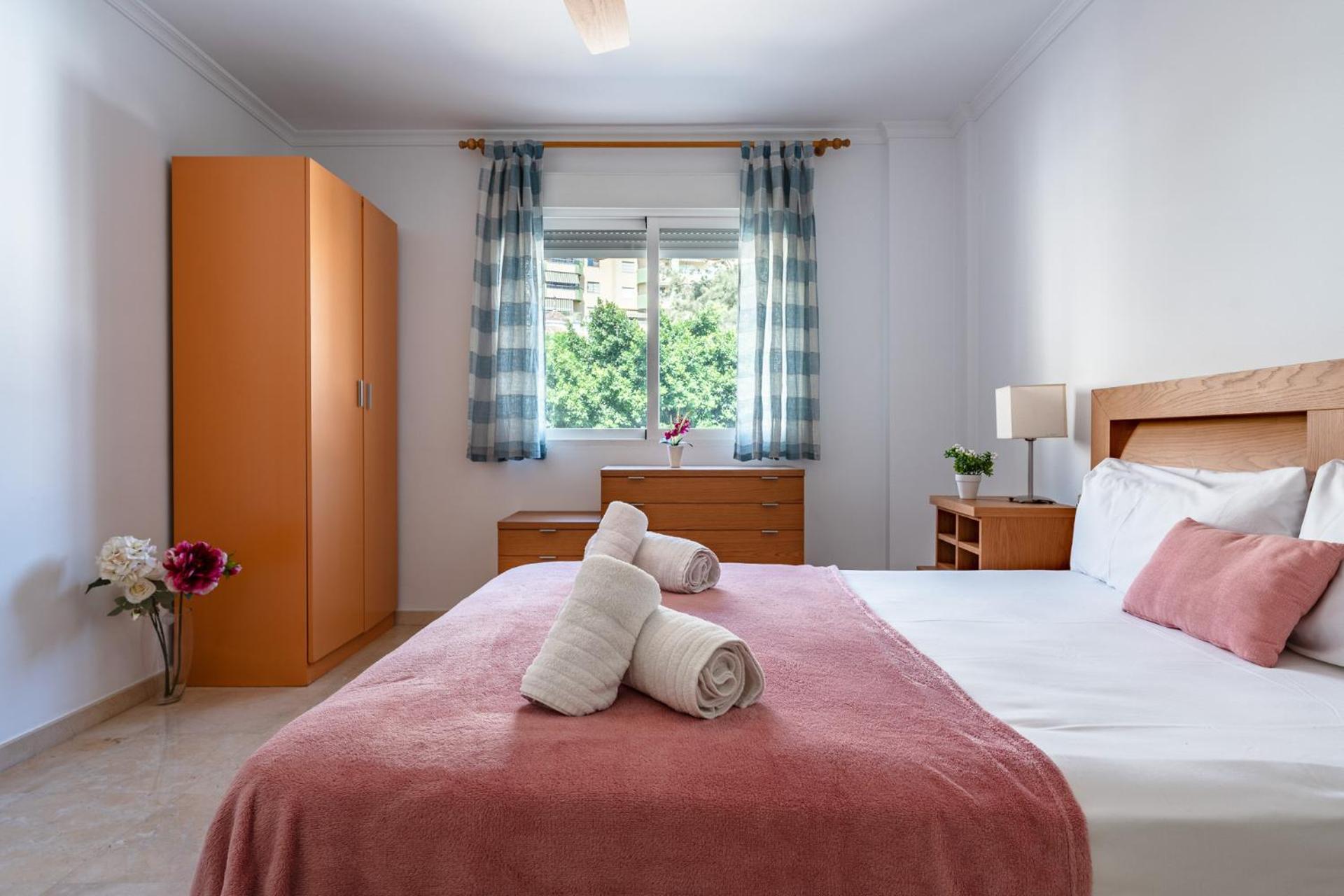 Malagasuite Costa Sol Oasis Torremolinos Ngoại thất bức ảnh